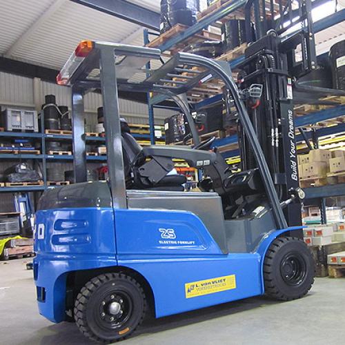 Electric Forklifts