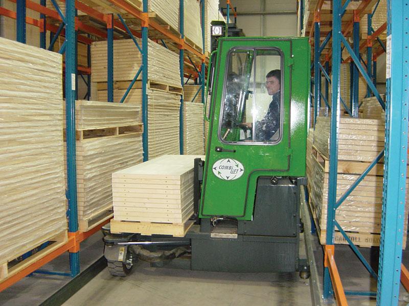 Combilift C2500/C3000ST